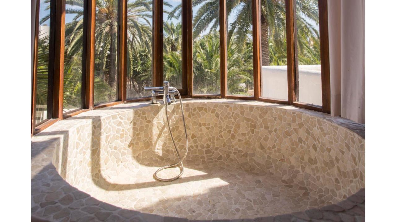 Villa Daniel 5 Mins By Taxi Into Ibiza Town Sant Jordi de ses Salines Εξωτερικό φωτογραφία